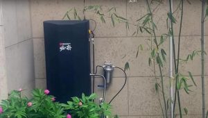 夏季狗狗在院子里怎么防蚊子-警犬训练器材厂家 _警犬训练用品_工作犬训练用品-南京开久警犬装备