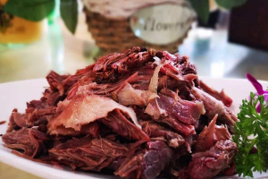 樊哙狗肉(樊哙狗肉第77代子孙)-警犬训练器材厂家 _警犬训练用品_工作犬训练用品-南京开久警犬装备