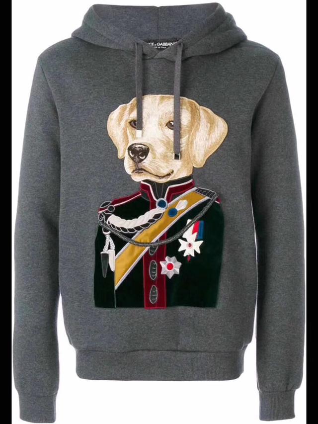 logo是狗头的服装品牌(logo是一只狗头的服装品牌)-警犬训练器材厂家