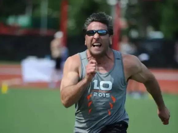 狗400米世界纪录(田径400米世界纪录) - 警犬训练器材厂家 _警犬训练用品_工作犬训练用品-南京开久警犬装备-警犬训练器材厂家 _警犬训练用品_工作犬训练用品-南京开久警犬装备