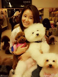 林心如与狗(林心如微博)-警犬训练器材厂家 _警犬训练用品_工作犬训练用品-南京开久警犬装备