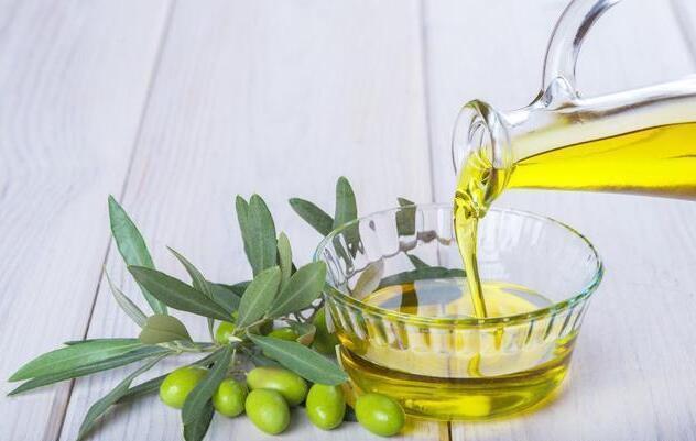 和狗狗爱的厉害怎么办萌宠？狗狗皮肤病痒的厉害怎么办 - 警犬训练器材厂家 _警犬训练用品_工作犬训练用品-南京开久警犬装备-警犬训练器材厂家 _警犬训练用品_工作犬训练用品-南京开久警犬装备