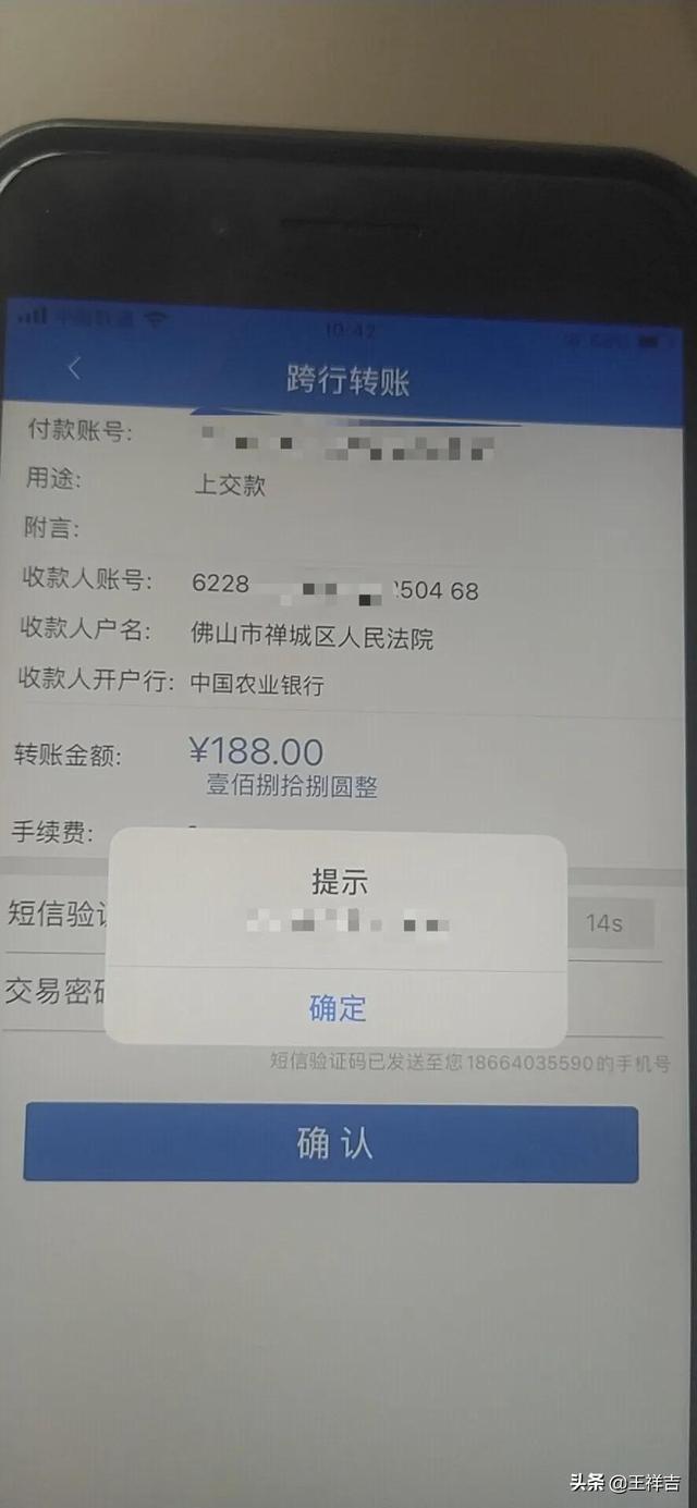 如何带狗狗坐飞机？小狗坐飞机 - 警犬训练器材厂家 _警犬训练用品_工作犬训练用品-南京开久警犬装备-警犬训练器材厂家 _警犬训练用品_工作犬训练用品-南京开久警犬装备